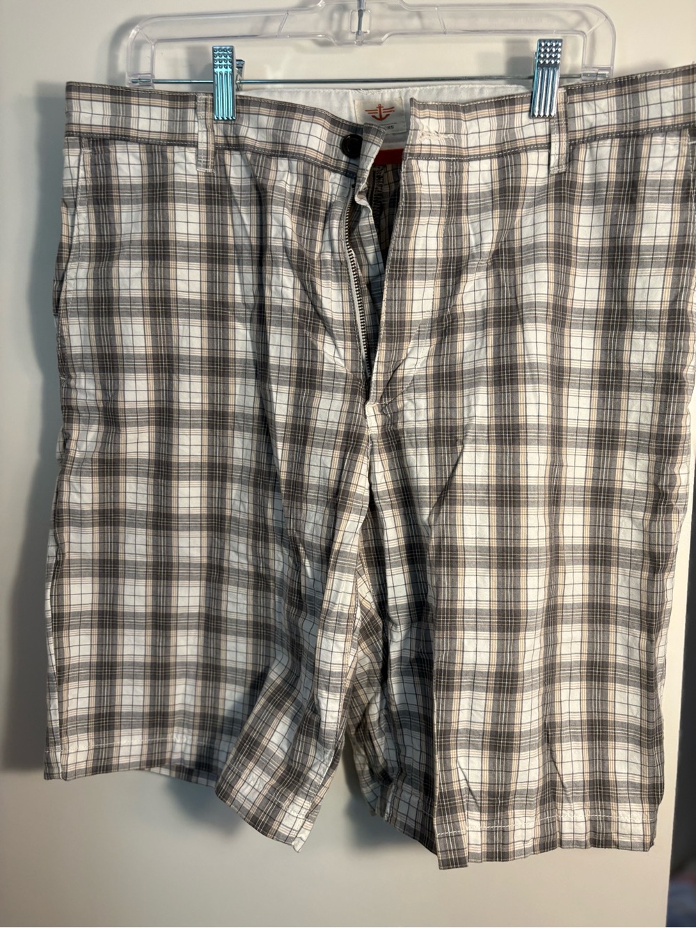 Dockers White & Brown Plaid Casual Shorts
